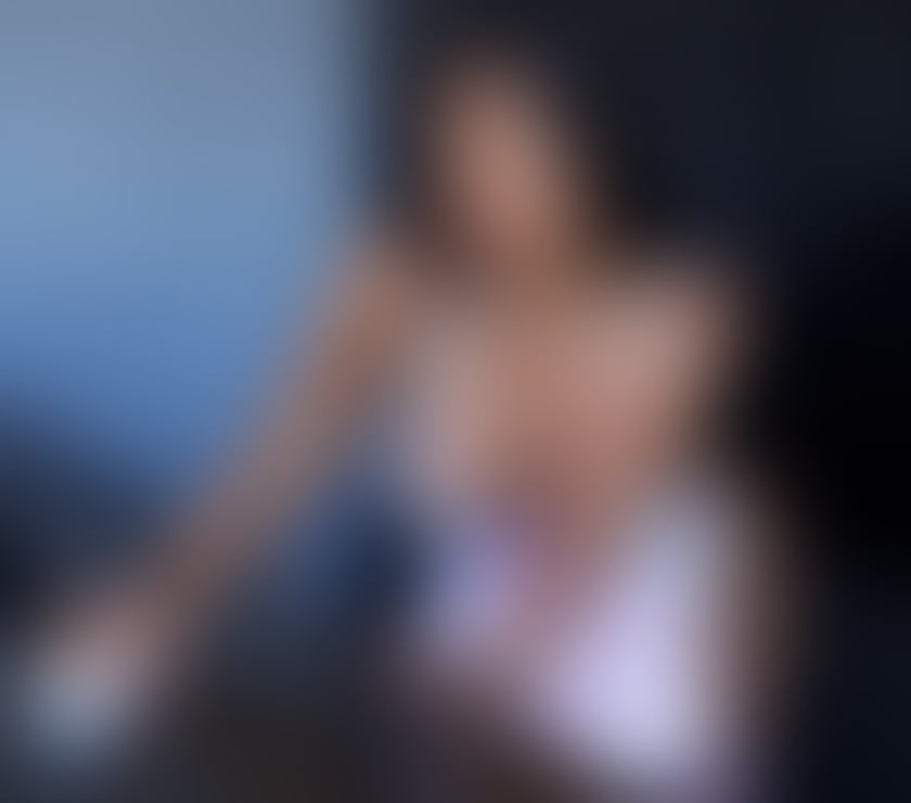 Escorts Kent Dover - Photos for Julie 100 % ✅ Real Outcall 8 pm - 6 am all night🔥